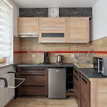 Apartament Strefa Centrum - Z Prywatnym Parkingiem - Space Apart